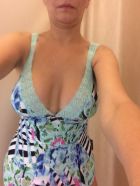 Лилия, 8 938 454-46-75 Светик, 28