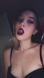 Виктория, 8 989 753-77-04