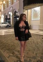 Ника — страпон, урологический массаж